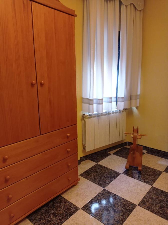 Apartamento Turistico Antigua Universidad 알마그로 외부 사진