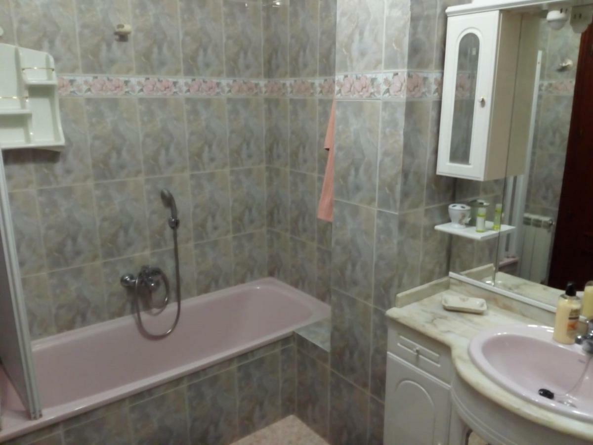 Apartamento Turistico Antigua Universidad 알마그로 외부 사진